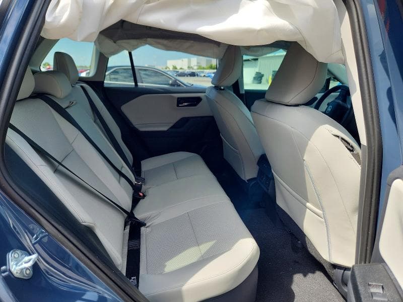 2026 TOYOTA RAV4 XLE PREMIUM XLE PREMIUM 12