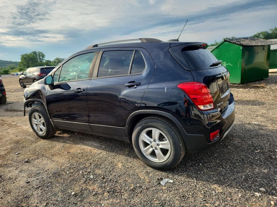 2021 CHEVROLET TRAX 1LT 2