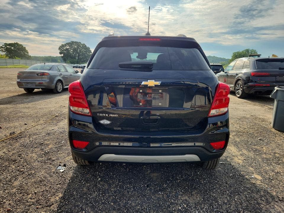 2021 CHEVROLET TRAX 1LT 6