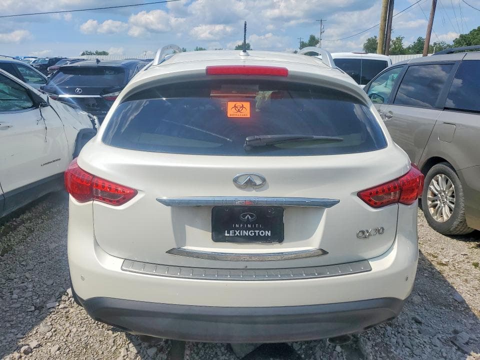 2017 INFINITI QX70 BASE 6