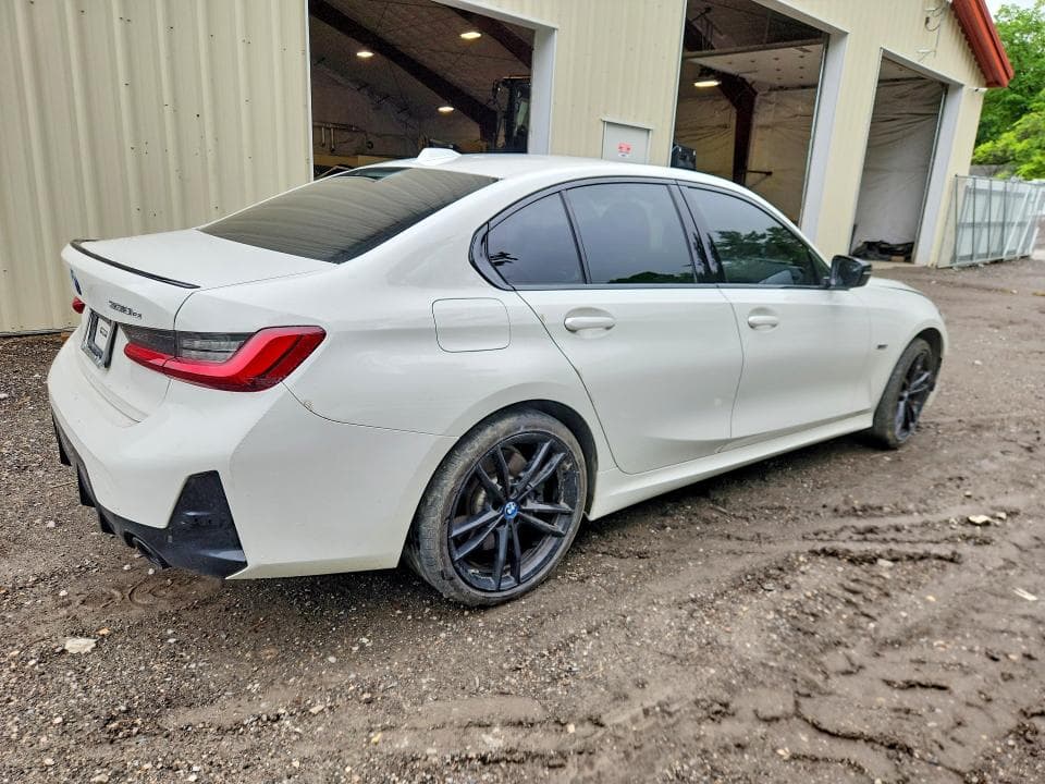 2023 BMW 330XE 3