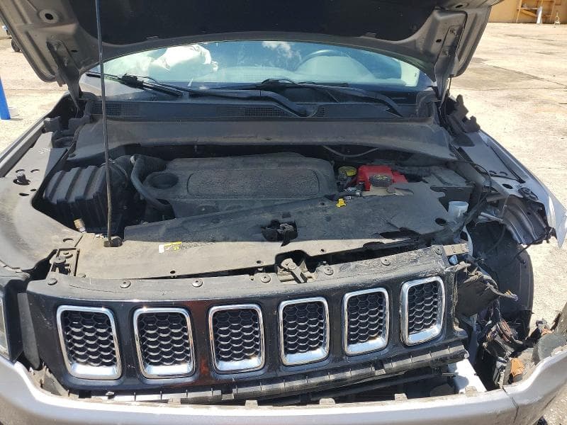 2020 JEEP COMPASS LATITUDE LATITUDE 11