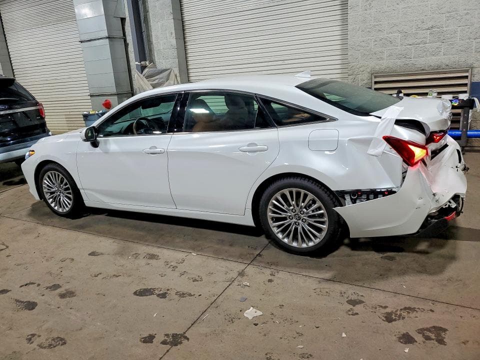 2020 TOYOTA AVALON LIMITED LIMITED 2