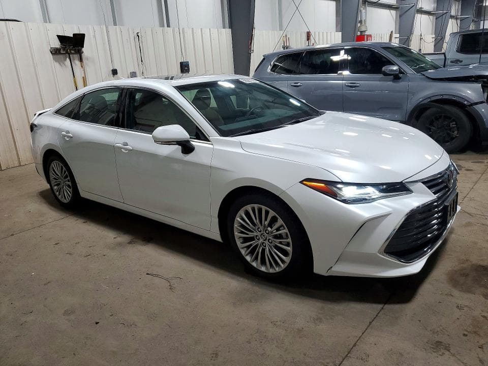 2020 TOYOTA AVALON LIMITED LIMITED 4