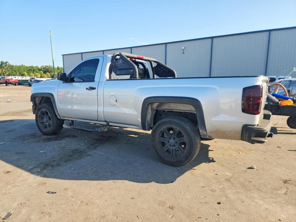 2018 CHEVROLET SILVERADO C1500 2