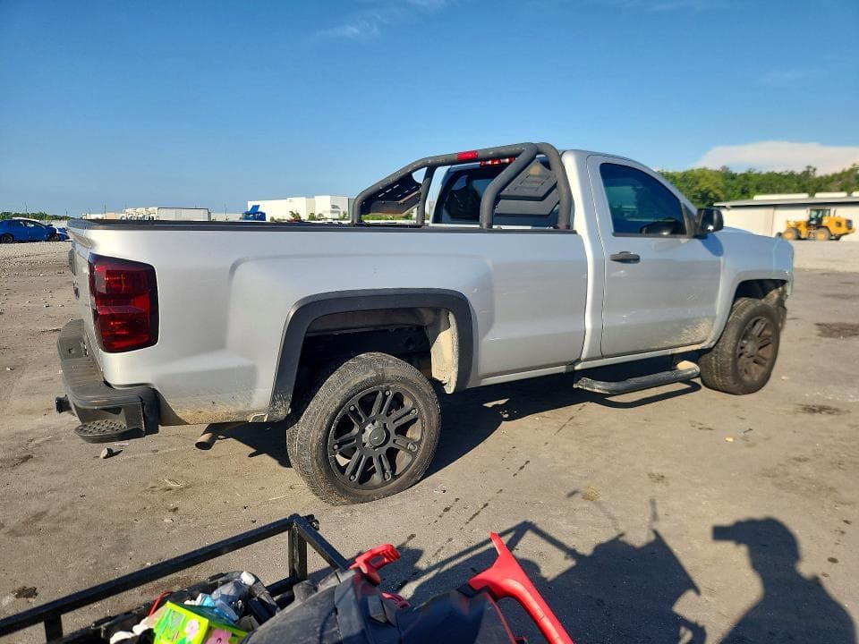 2018 CHEVROLET SILVERADO C1500 3