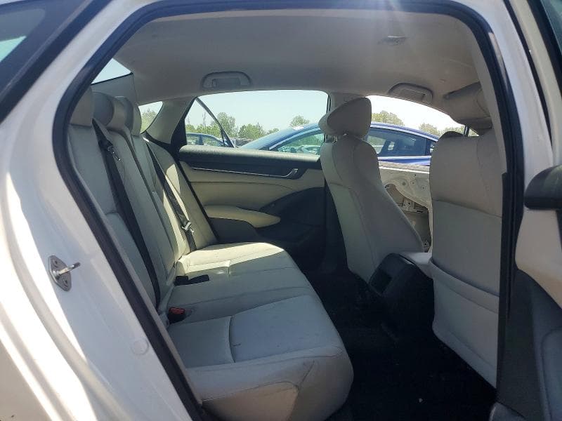 2019 HONDA ACCORD LX 10