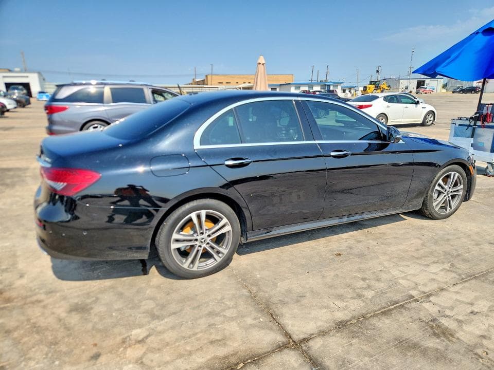 2023 MERCEDES-BENZ E 350 4MATIC 3