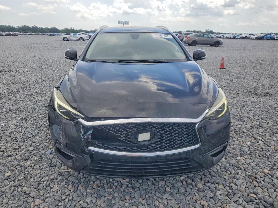 2018 INFINITI QX30 ESSENTIAL 5