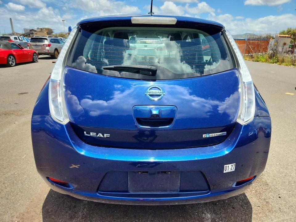 2017 NISSAN LEAF S S 6