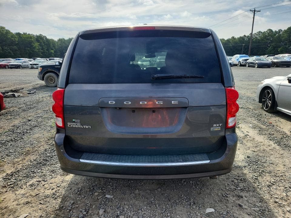 2019 DODGE GRAND CARAVAN SXT 6