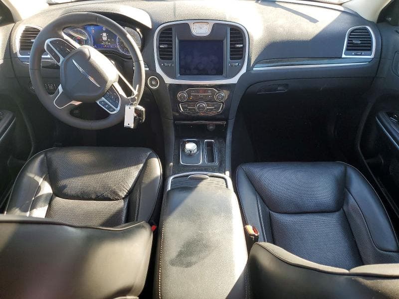 2023 CHRYSLER 300 TOURING L 8