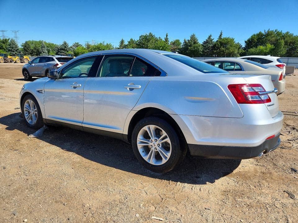 2017 FORD TAURUS SE 2