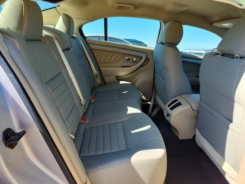 2017 FORD TAURUS SE 10