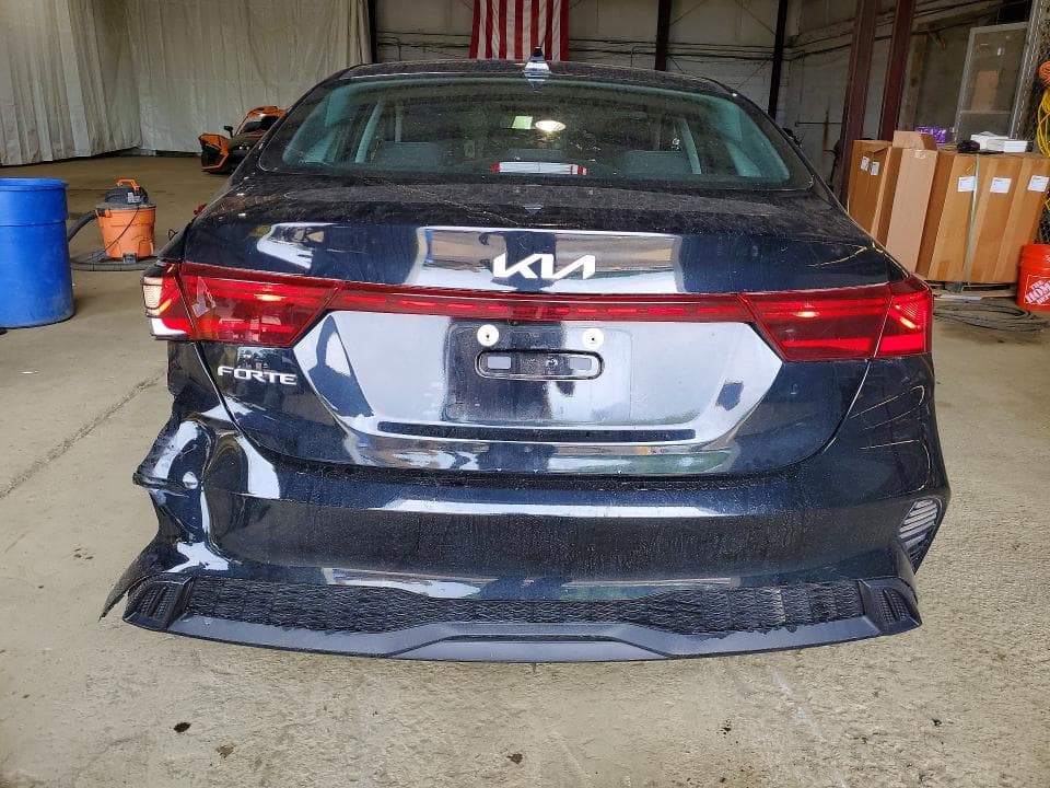 2023 KIA FORTE 6