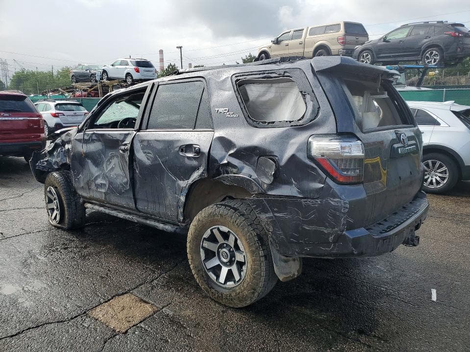 2021 TOYOTA 4RUNNER TRD OFF-ROAD PREMIUM 2