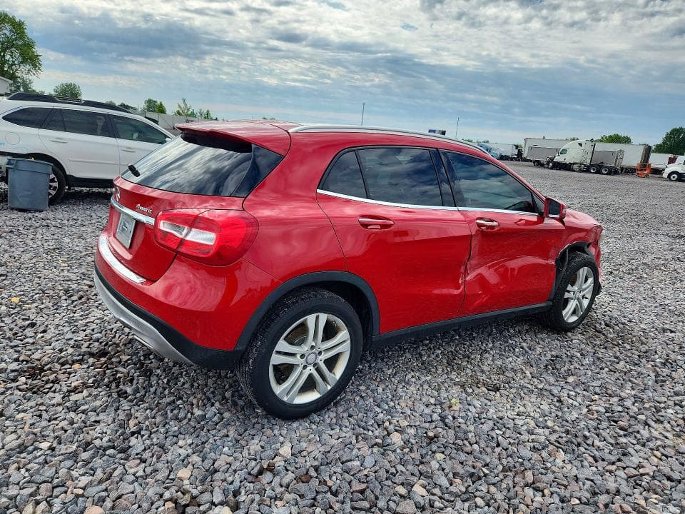 2017 MERCEDES-BENZ GLA 250 4MATIC 250 4MATIC 3
