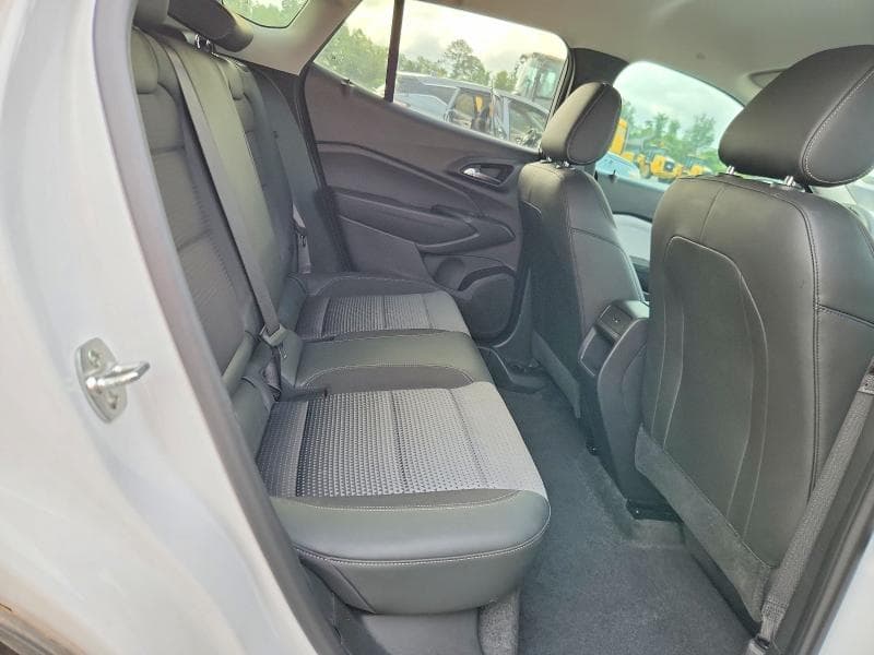2025 CHEVROLET TRAX 1LT 11