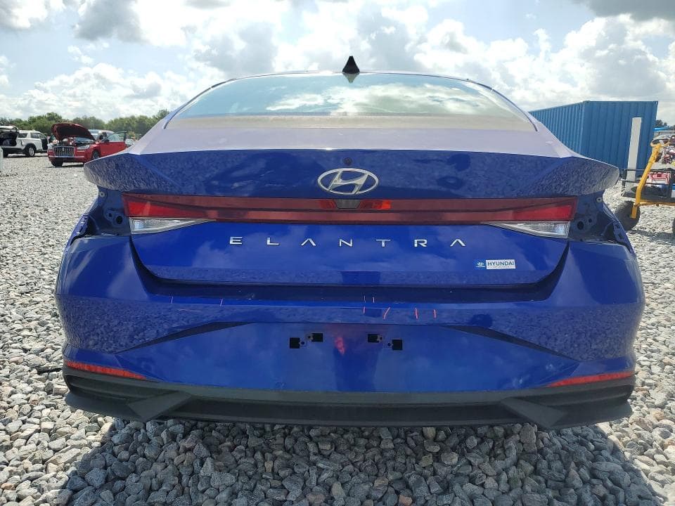 2021 HYUNDAI ELANTRA SE 6