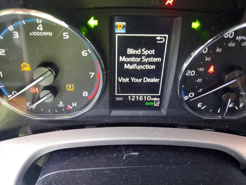 2018 TOYOTA RAV4 LIMITED 9