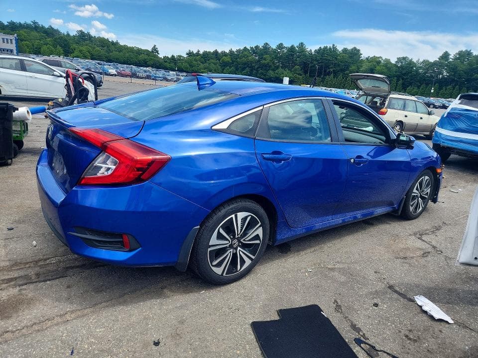 2017 HONDA CIVIC EX 3