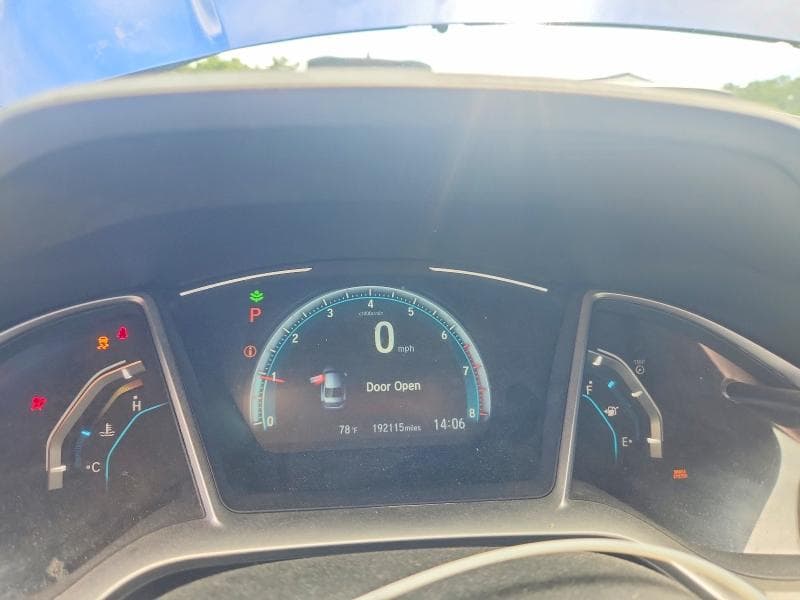 2017 HONDA CIVIC EX 9