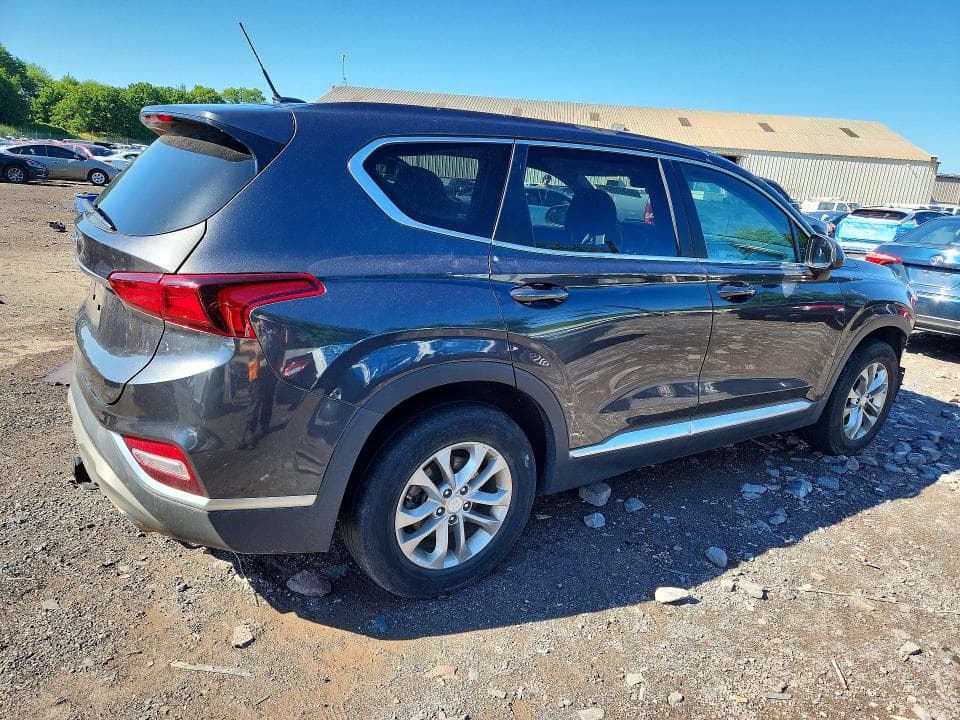 2020 HYUNDAI SANTA FE SE 3