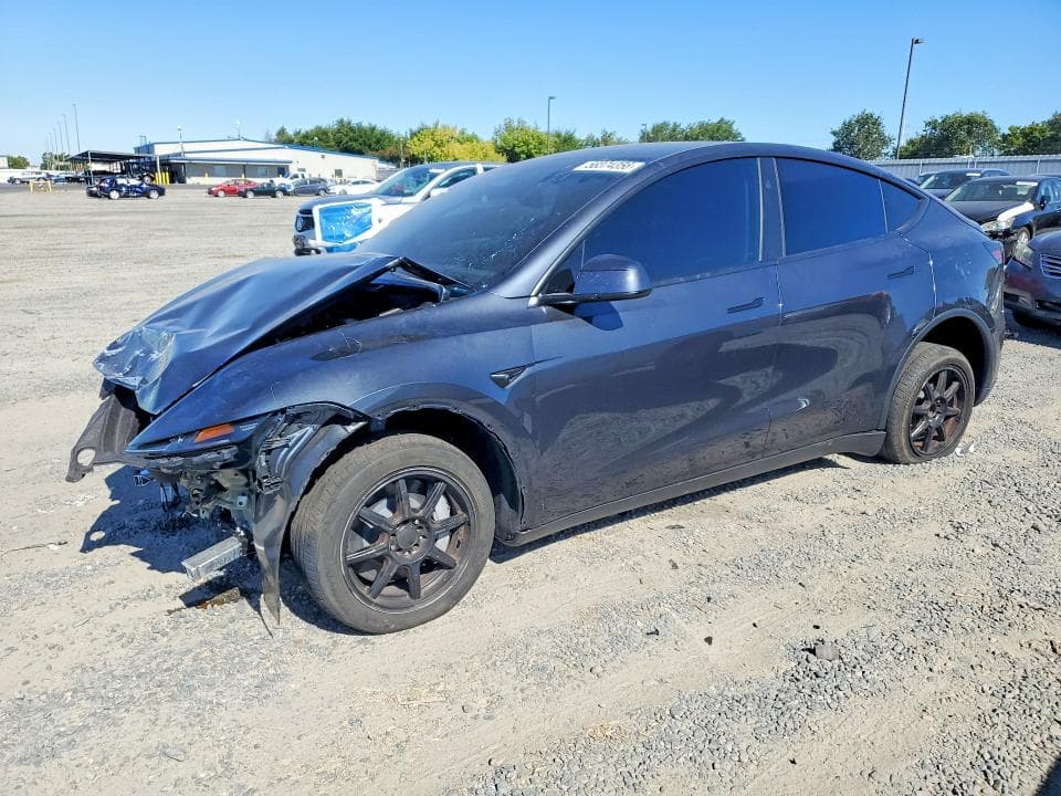 2026 TESLA MODEL Y - 1