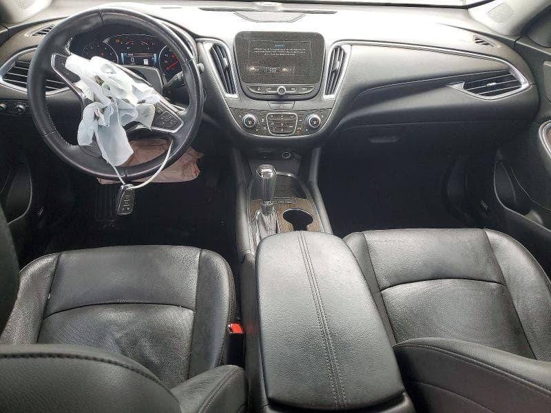2018 CHEVROLET MALIBU PREMIER 8