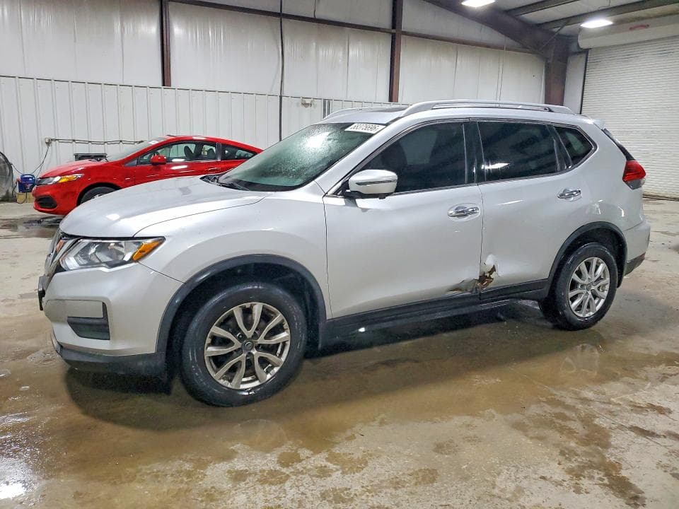 2017 NISSAN ROGUE SV - 1
