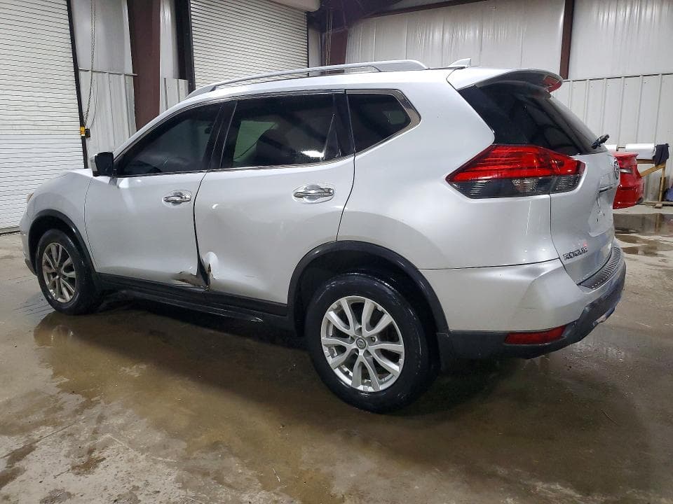 2017 NISSAN ROGUE SV 2