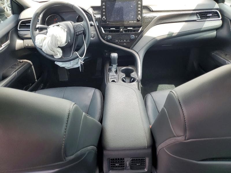 2023 TOYOTA CAMRY XSE 8