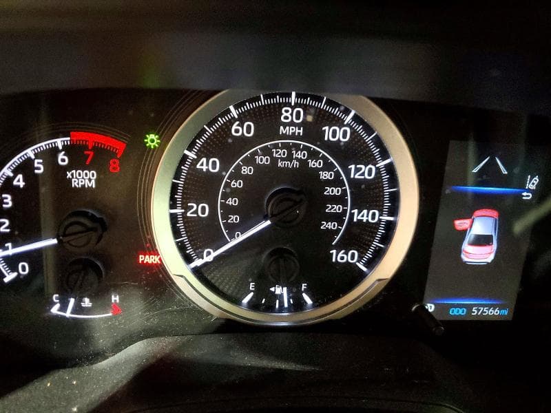 2022 TOYOTA COROLLA LE LE 9