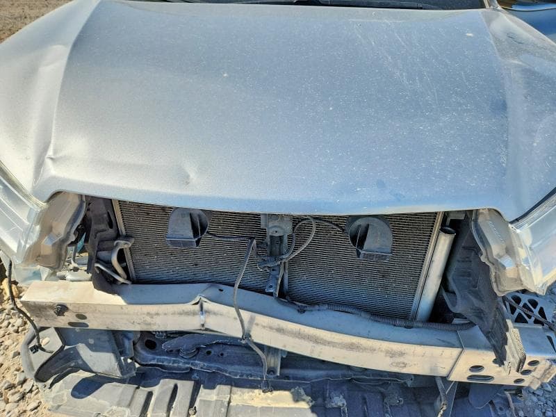 2019 TOYOTA HIGHLANDER XLE 11