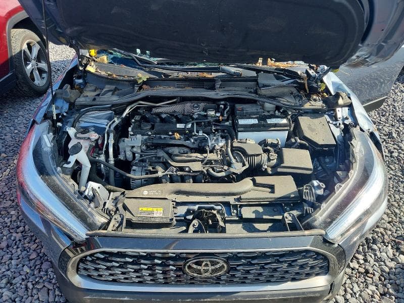 2023 TOYOTA COROLLA CROSS XLE 11