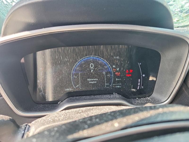 2023 TOYOTA COROLLA CROSS XLE 9