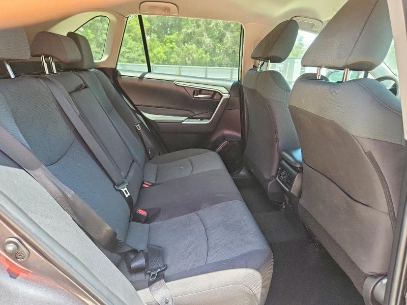2023 TOYOTA RAV4 XLE 11