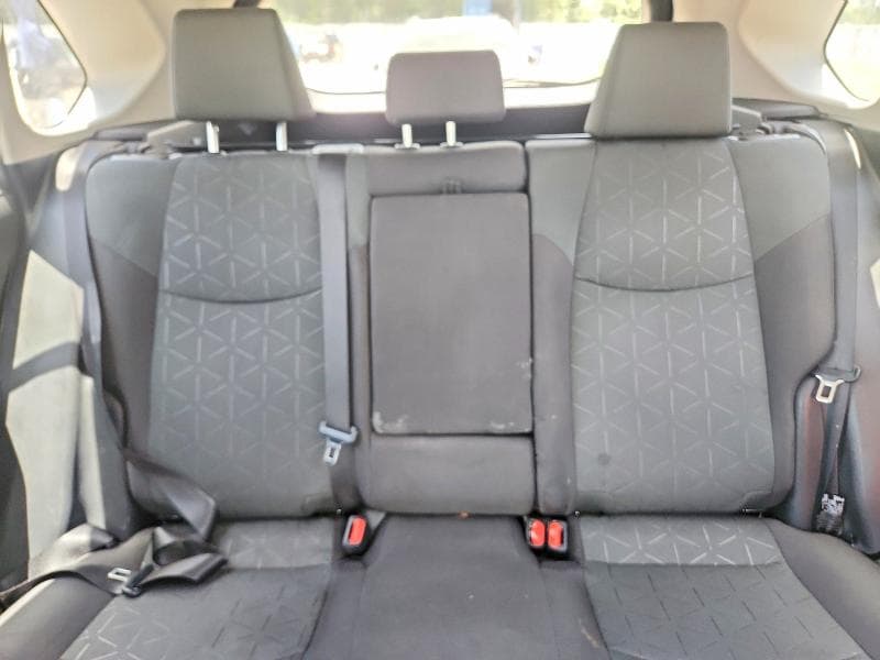 2023 TOYOTA RAV4 XLE 10
