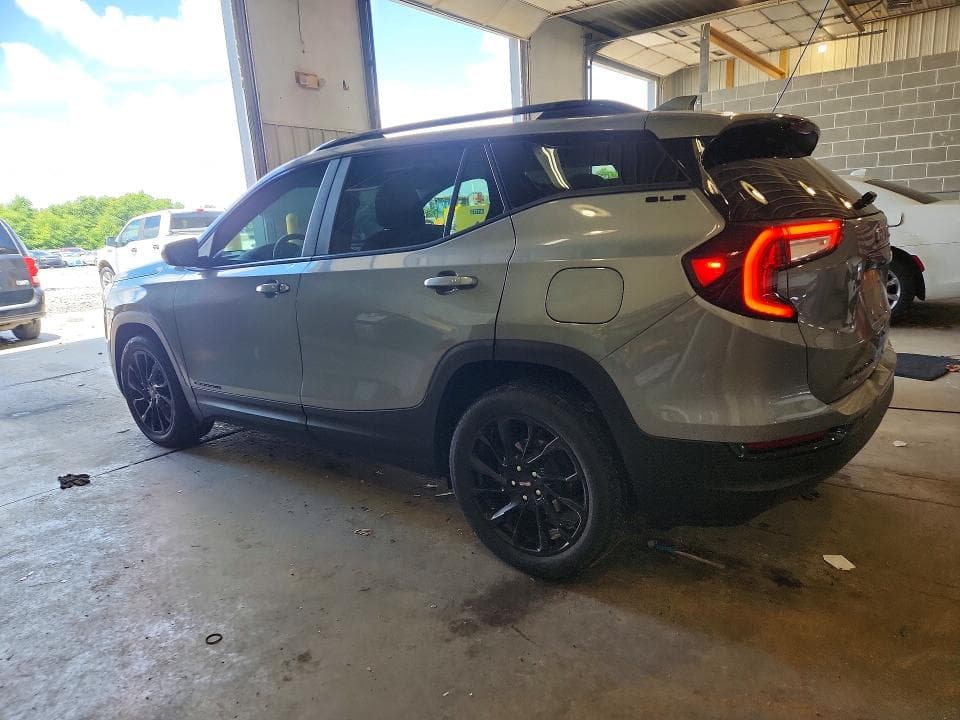 2023 GMC TERRAIN SLE SLE 2