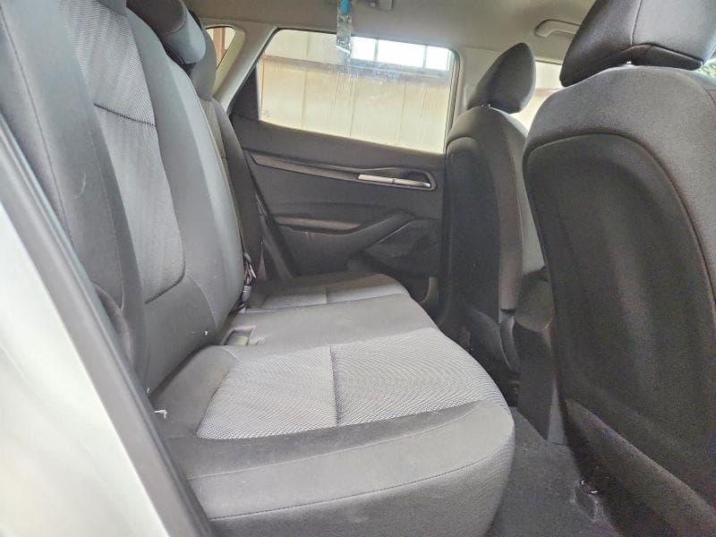 2025 KIA SELTOS LX 11