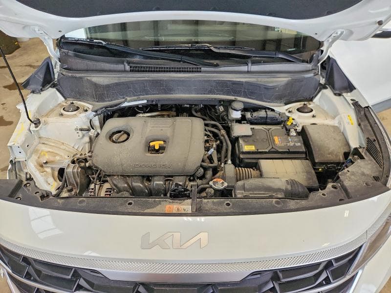 2025 KIA SELTOS LX 12