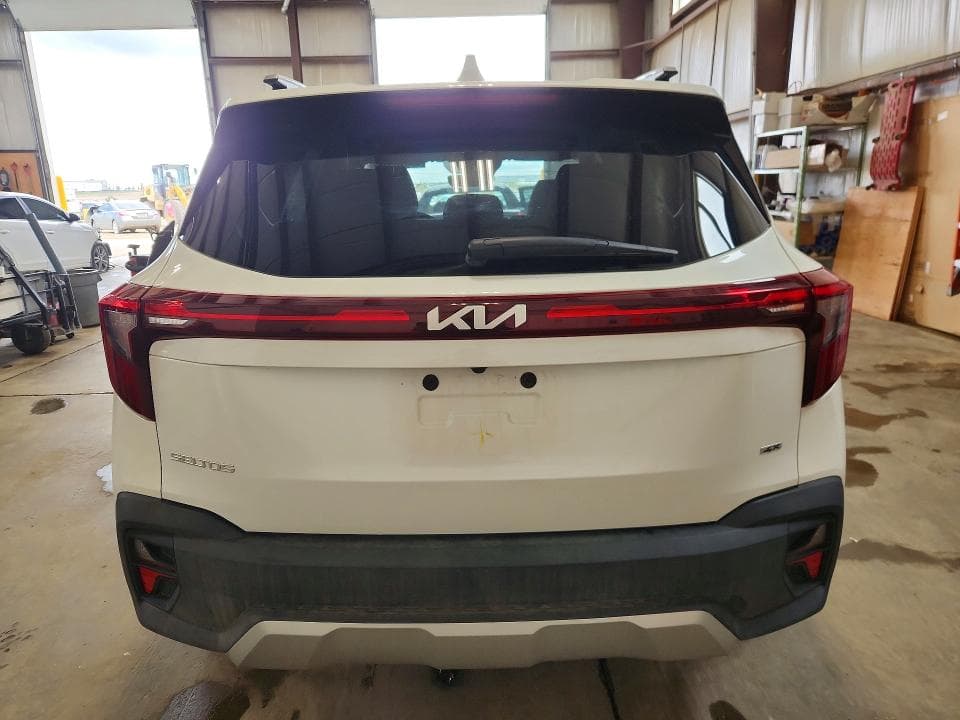 2025 KIA SELTOS LX 6
