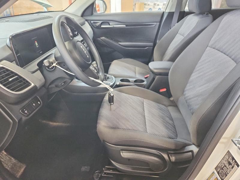 2025 KIA SELTOS LX 7