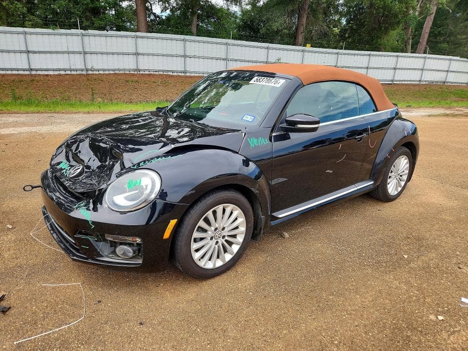 2019 VOLKSWAGEN BEETLE S