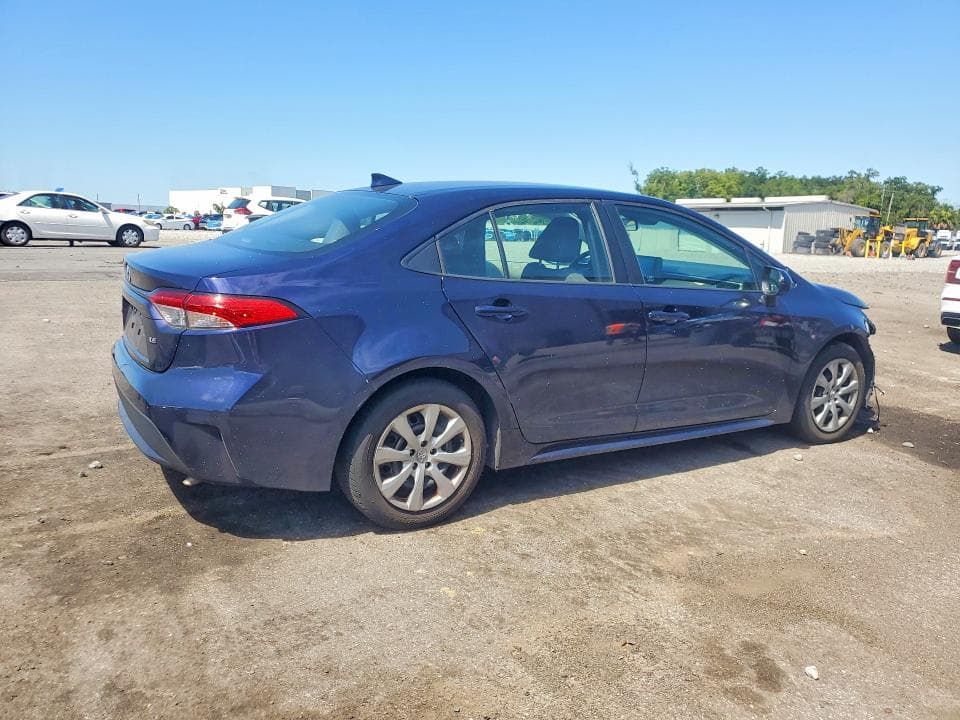 2022 TOYOTA COROLLA LE 3