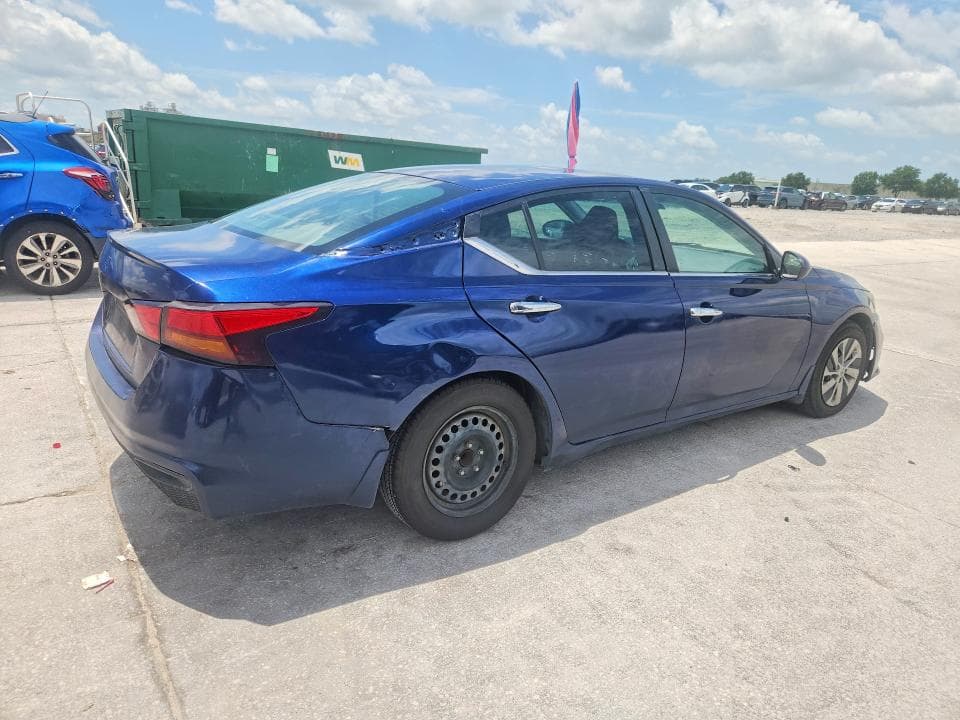2021 NISSAN ALTIMA S S 3