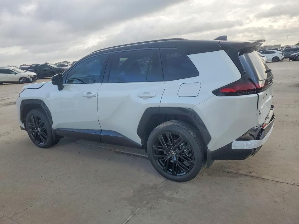 2026 TOYOTA RAV4 XSE 2