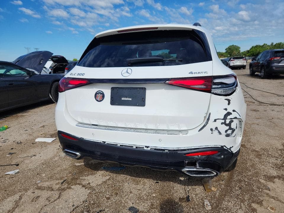 2024 MERCEDES-BENZ GLC 300 4MATIC 300 4MATIC 6