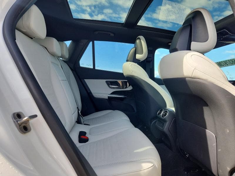 2024 MERCEDES-BENZ GLC 300 4MATIC 300 4MATIC 10