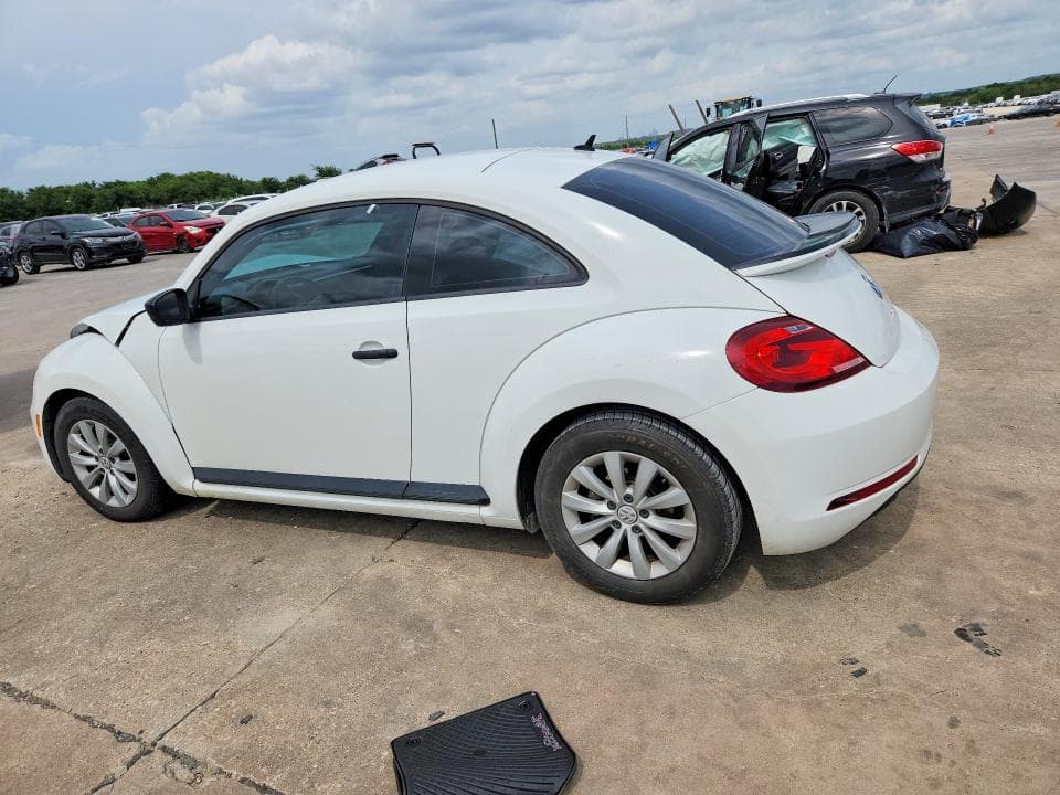 2018 VOLKSWAGEN BEETLE S/COAST 2